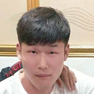 独寂等待面包的照片