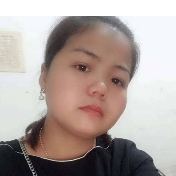 犀牛淡然的照片