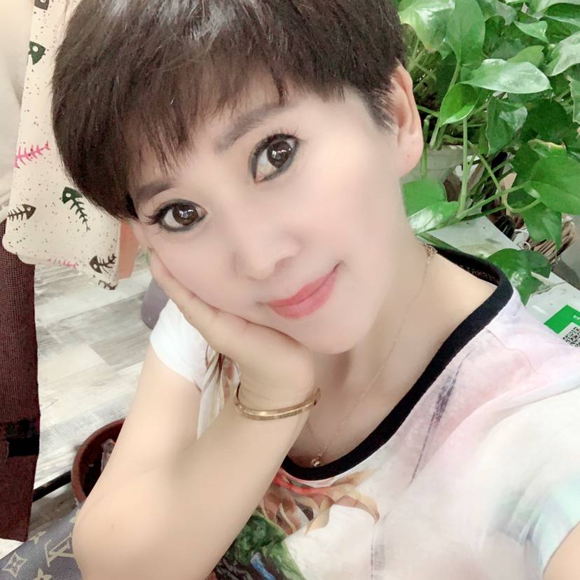 精明倾心情殇的照片