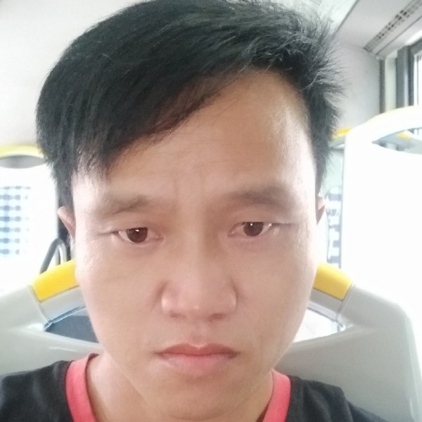 爱笑相许白云的照片