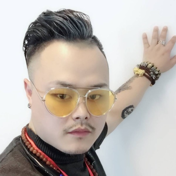 柒爷时尚的照片