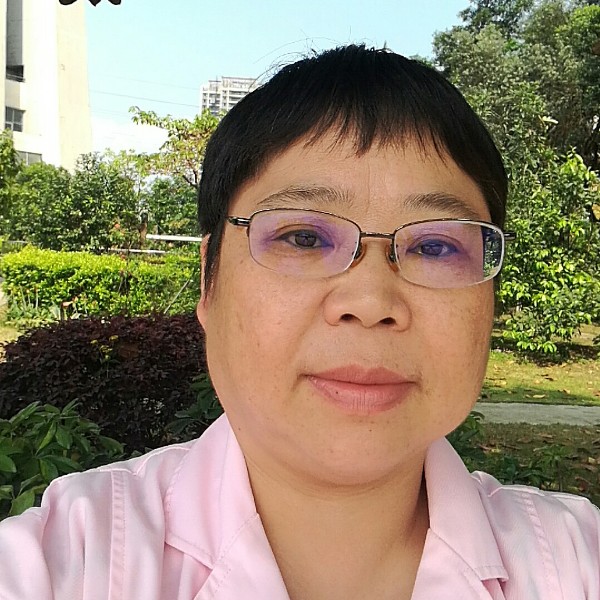 坚强回眸心锁的照片