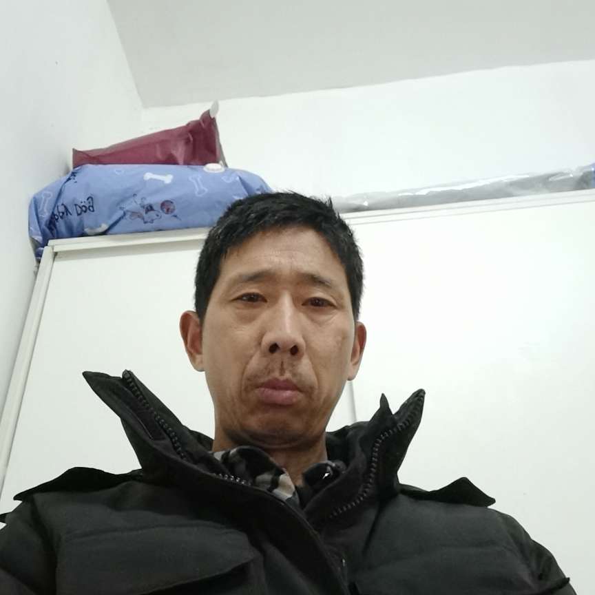 稳重蹁跹花生的照片