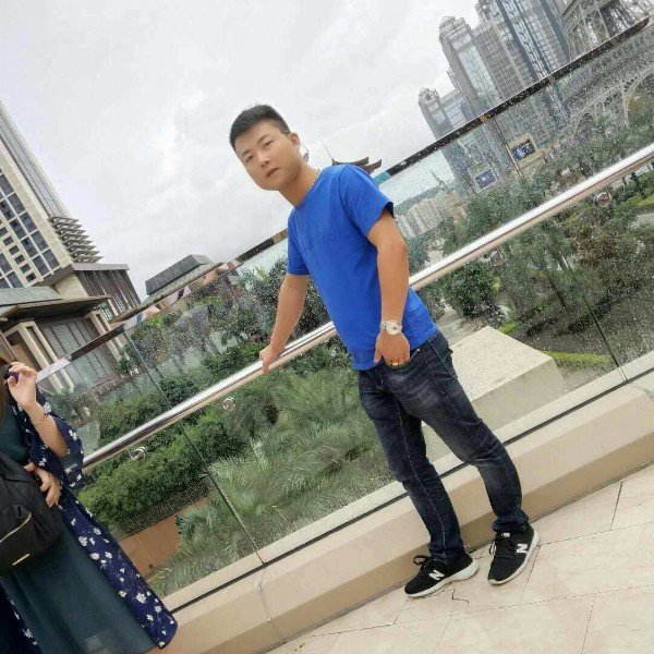 森槿相许缠绵的照片