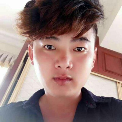 劳冯信的照片