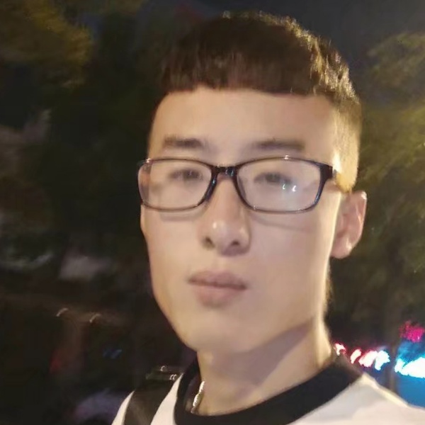 让我笑的女生的照片