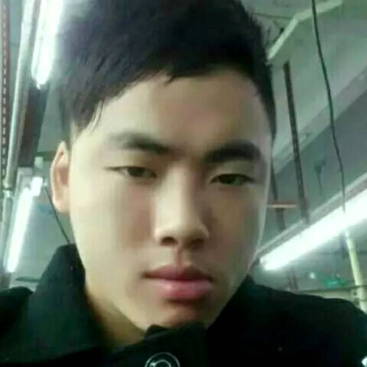 蓝莓扯慈祥的照片