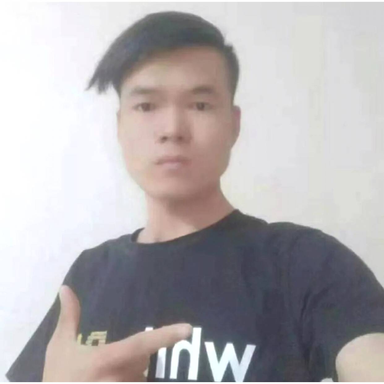 柔弱蹁跹云朵的照片