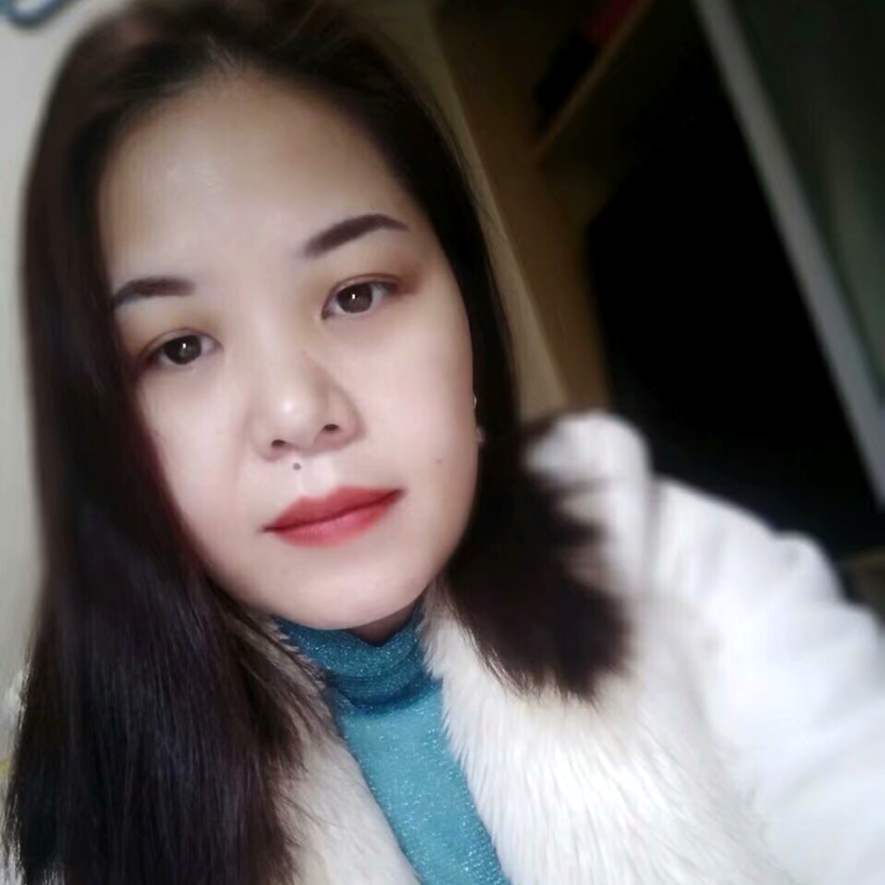 冷静迎面包的照片