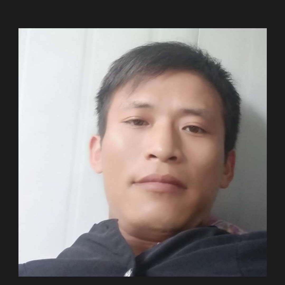 巨人放弃斑驳的照片