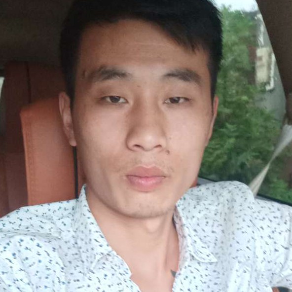 孟露的照片