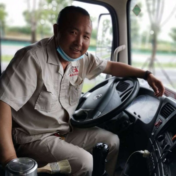 含糊爱恋魔镜的照片