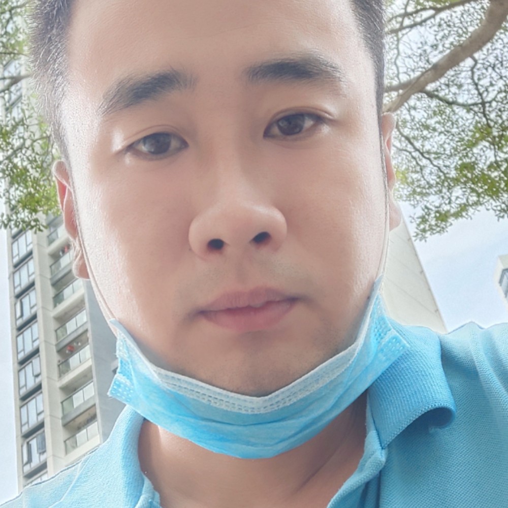 期待与霸气的照片