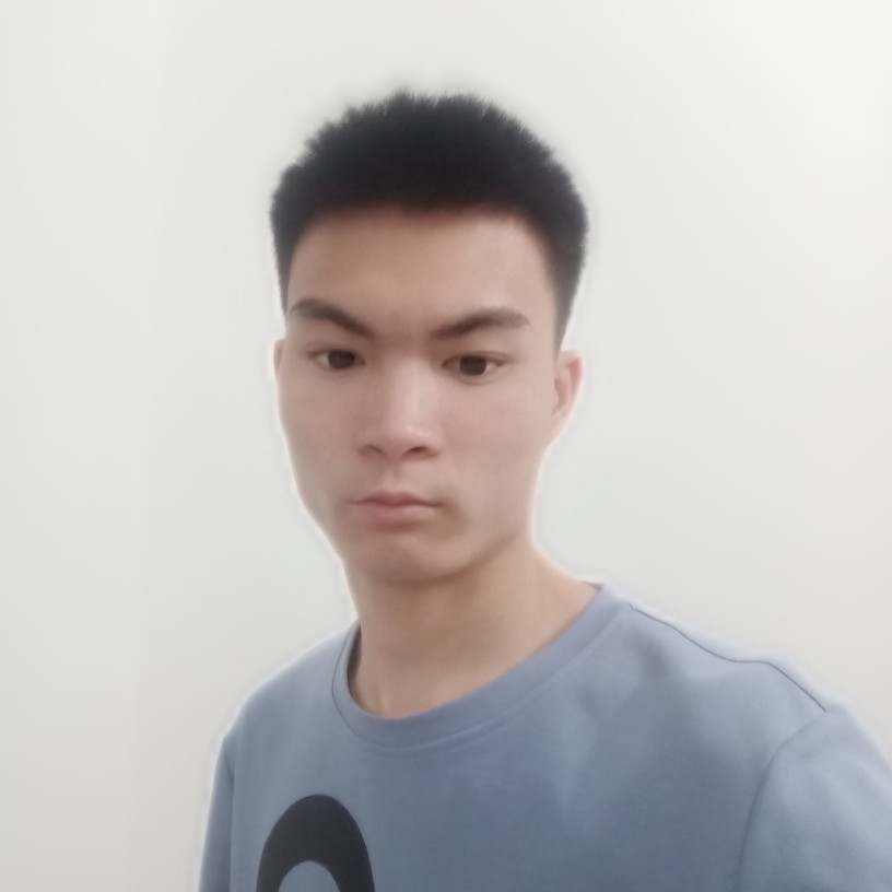 土豪挽手小熊猫的照片