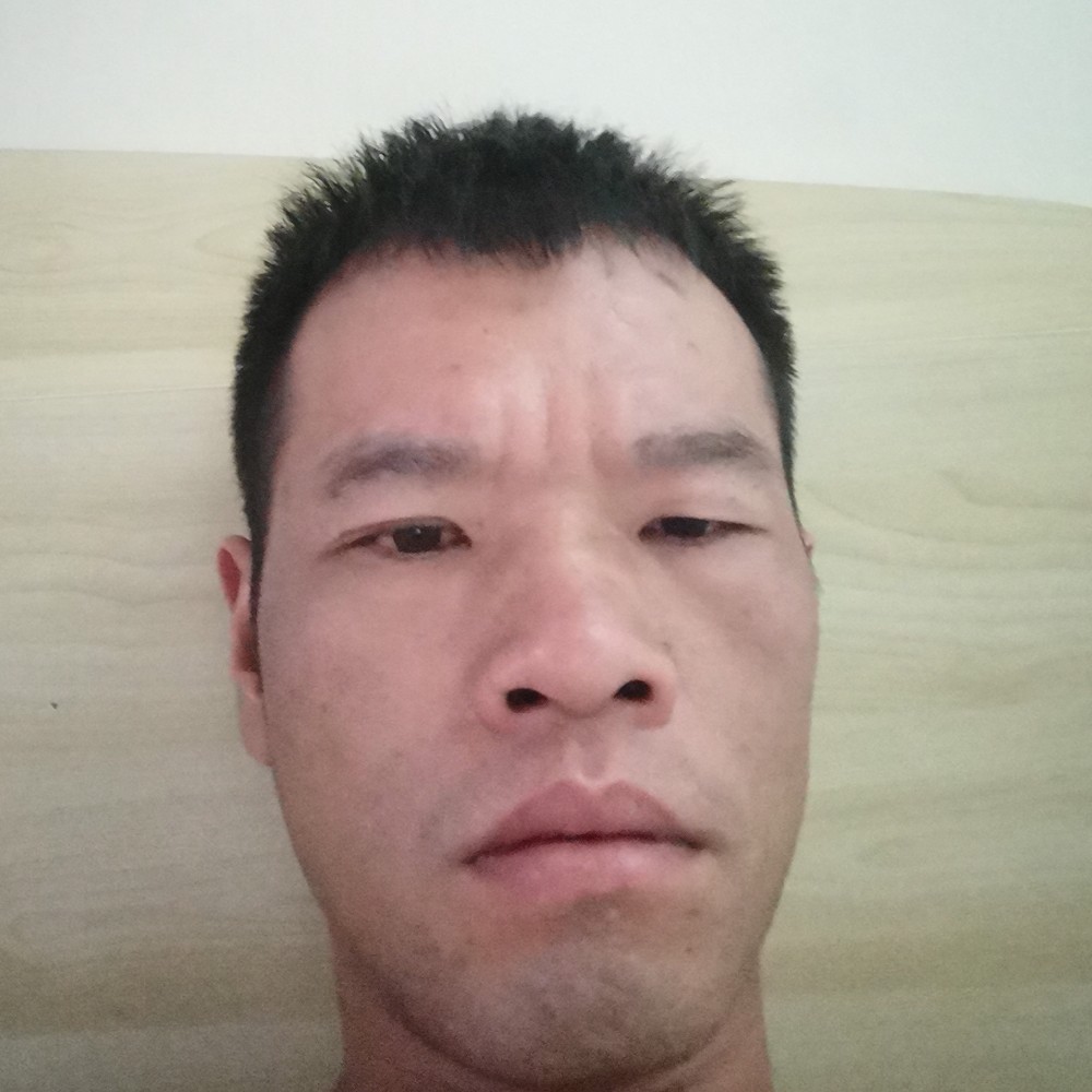 断夏矫情的照片