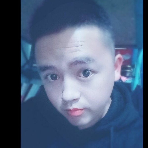 爱笑的小胖子的照片