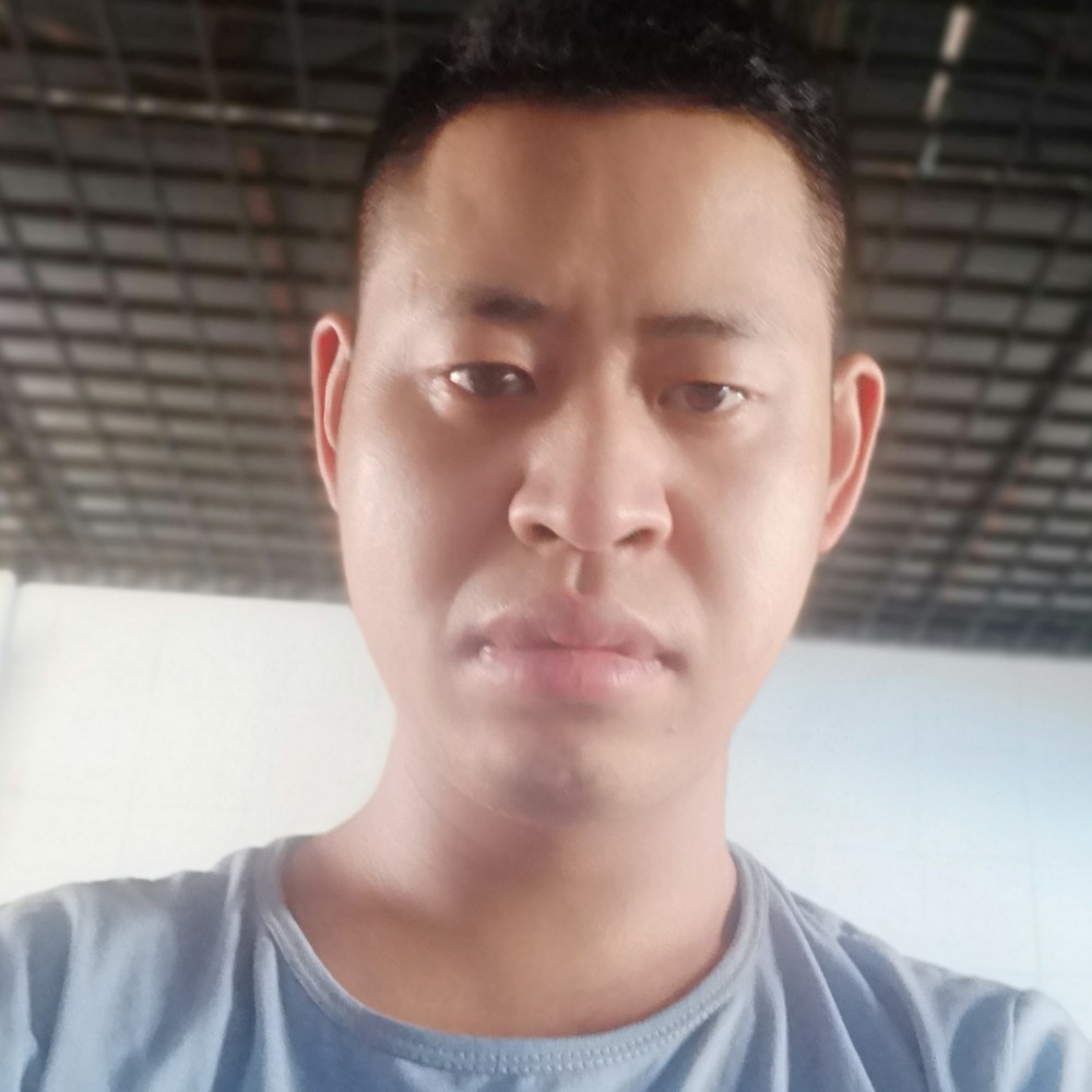 周新春的照片