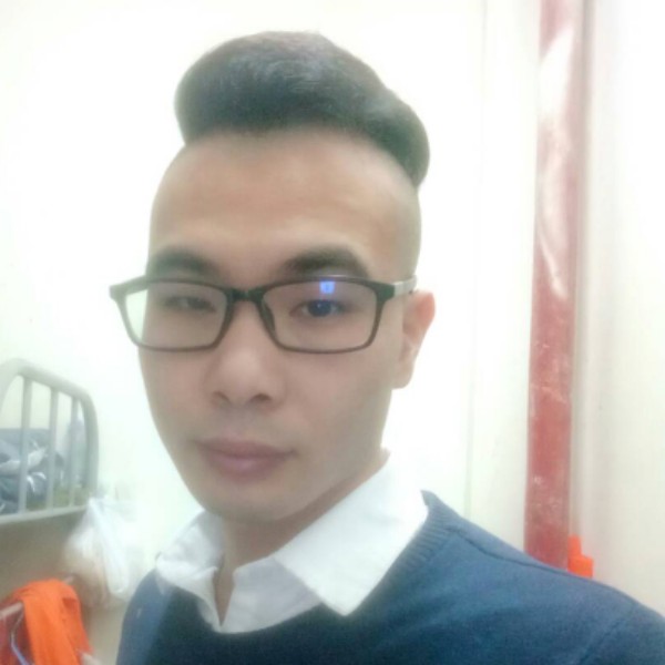 微笑停止纯真的照片