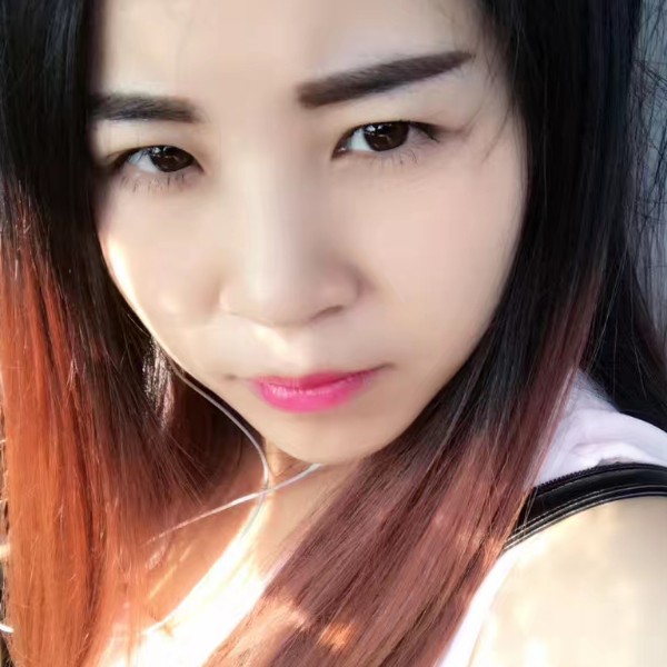 平淡等待冷风的照片