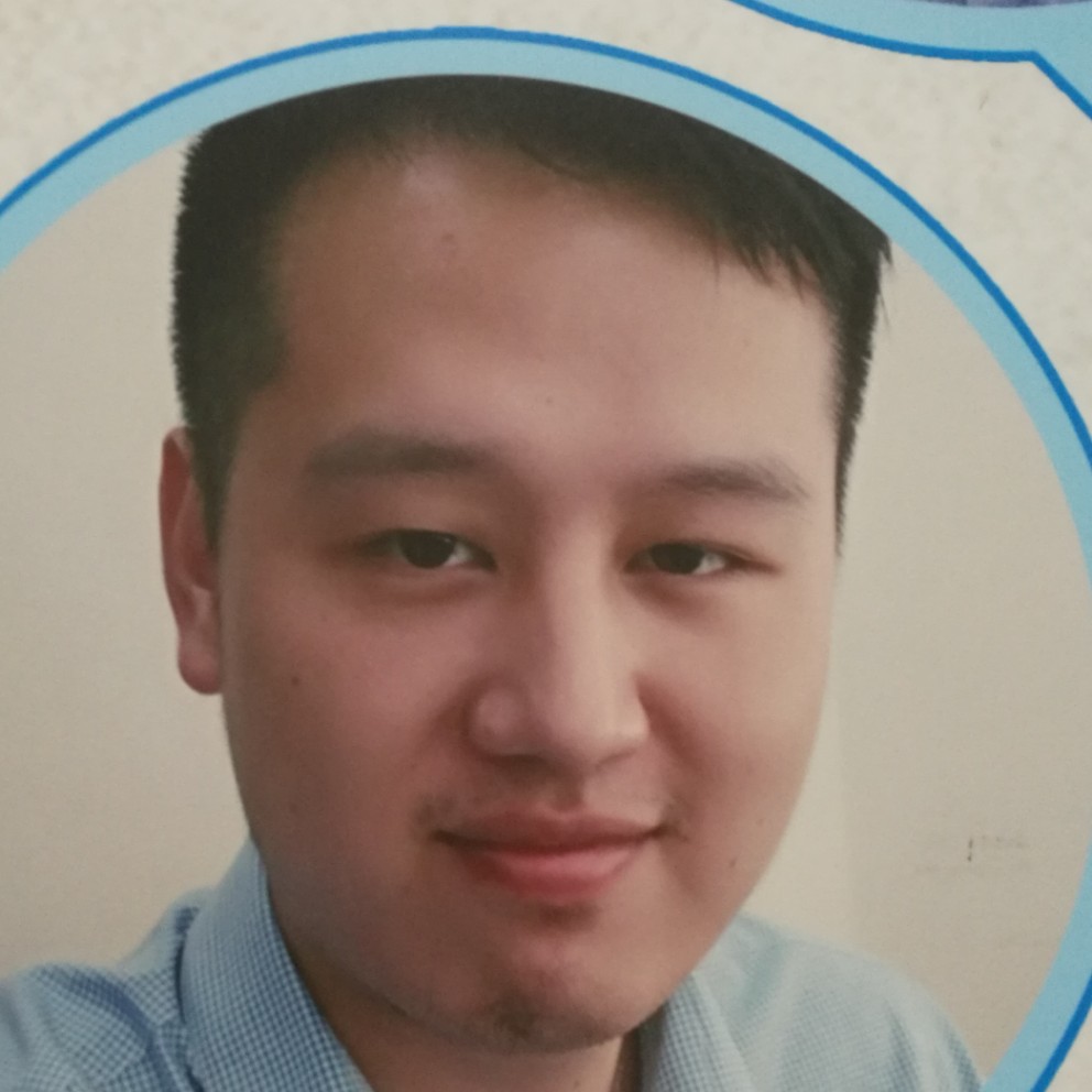 站长的微笑的照片