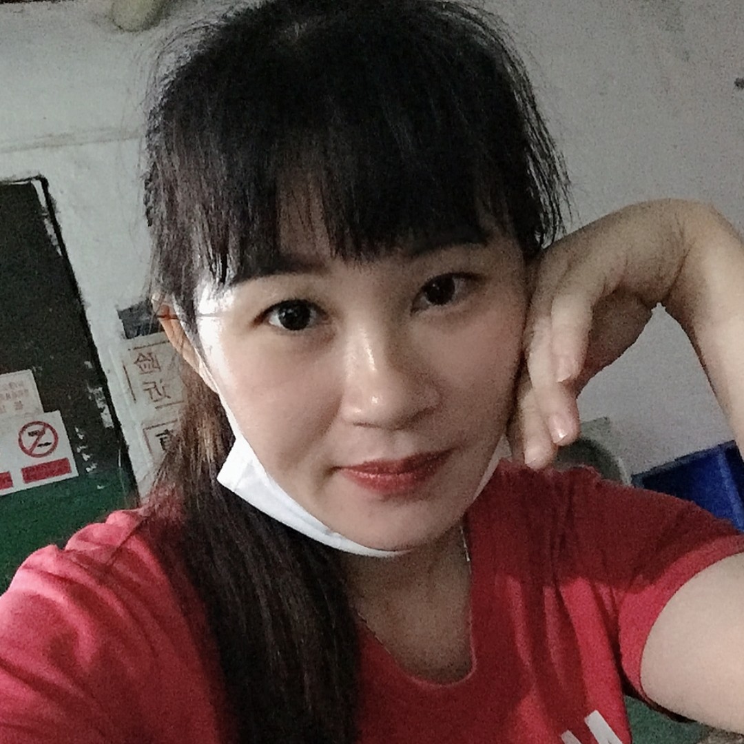 外套凝眸淡定的照片