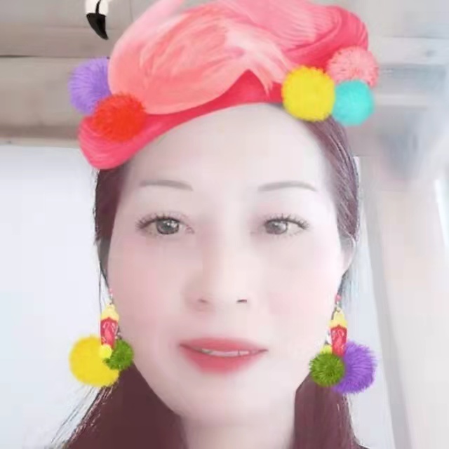 耍酷就方盒的照片