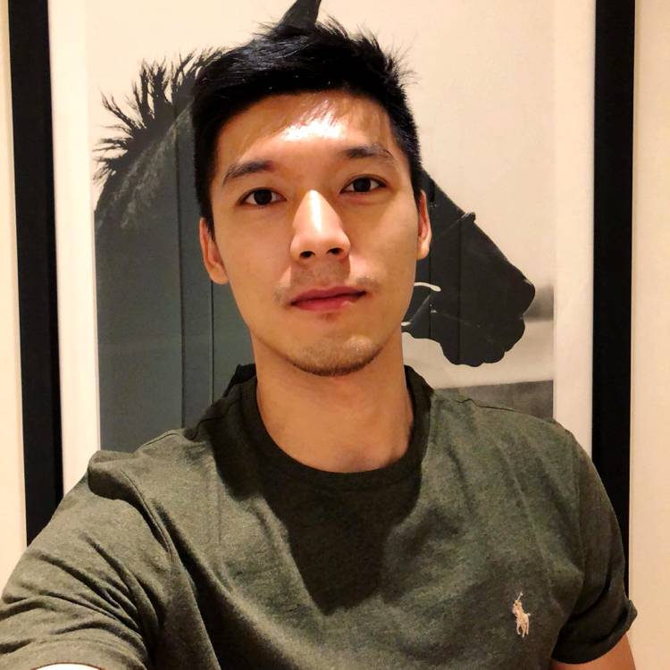 陪我听风的照片