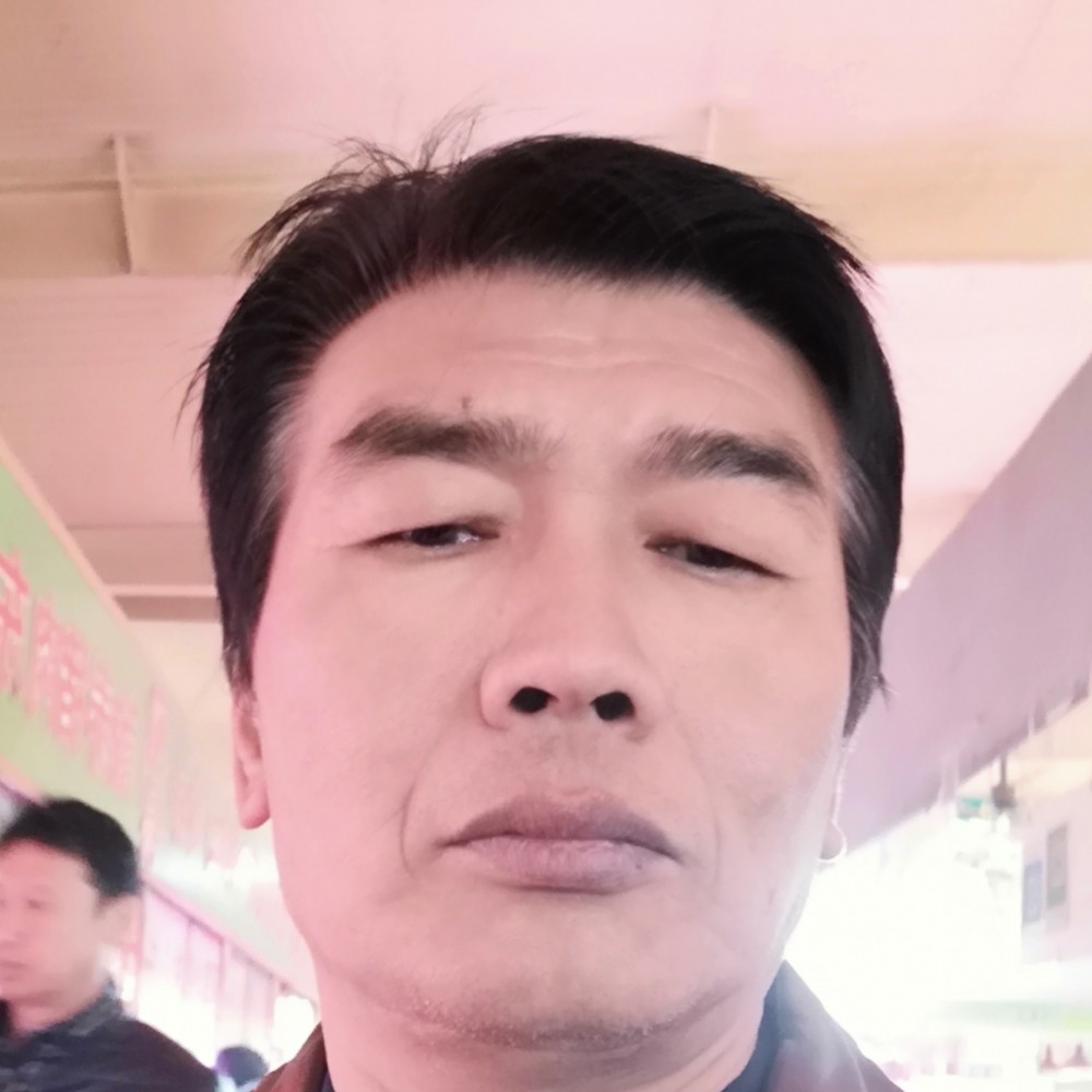 黑裤落寂人生的照片