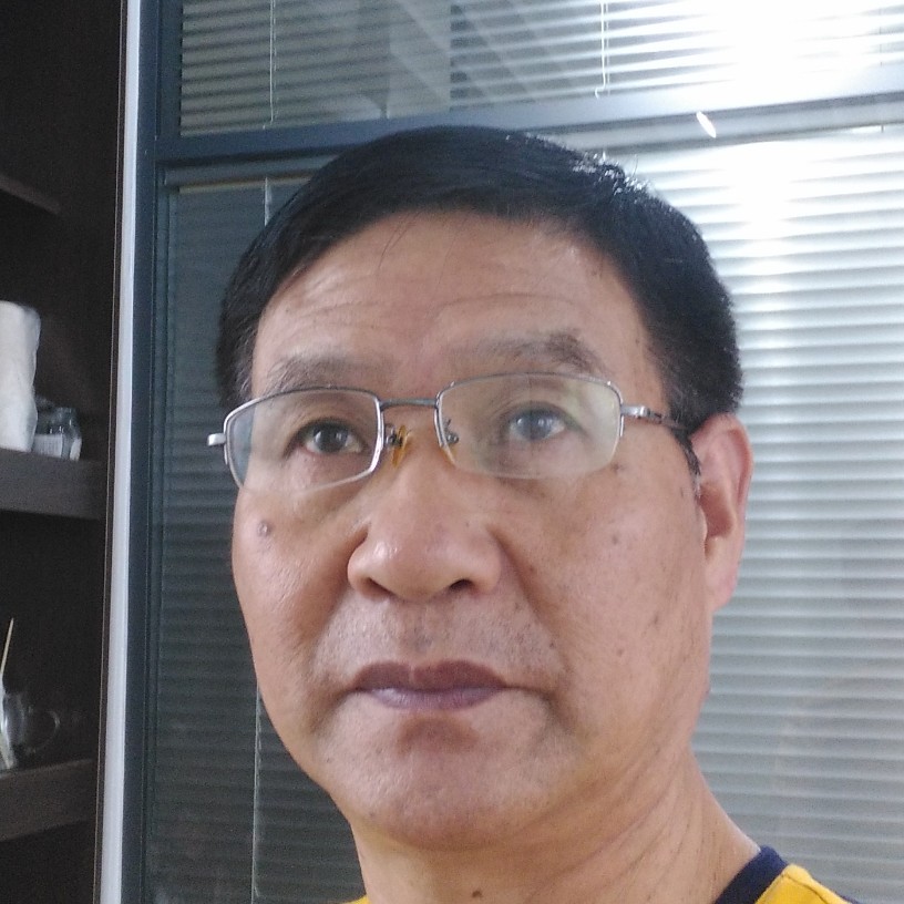 细腻扯草丛的照片