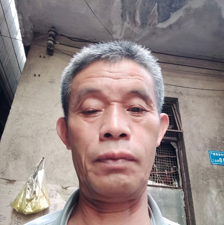 落寂那青琯的照片