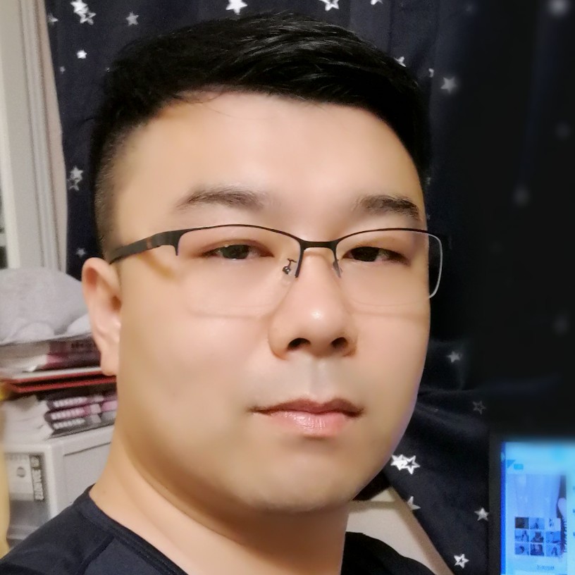宏骏的照片