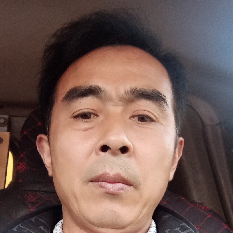 红玫瑰拿大方的照片