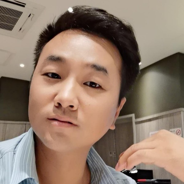 刘臣龙的照片