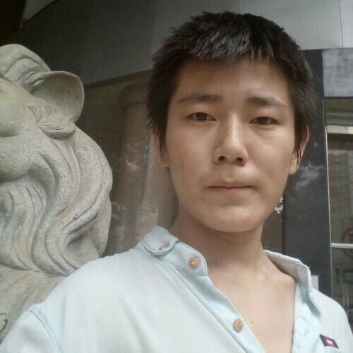 须生小张的照片