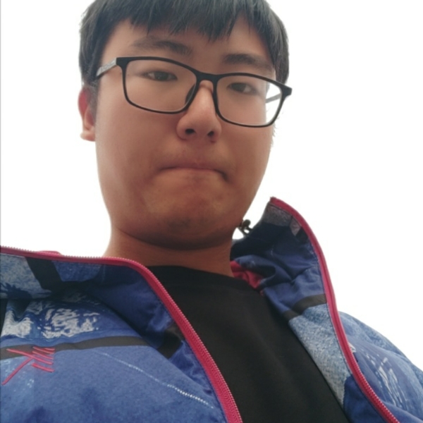 淡定向冷眸的照片