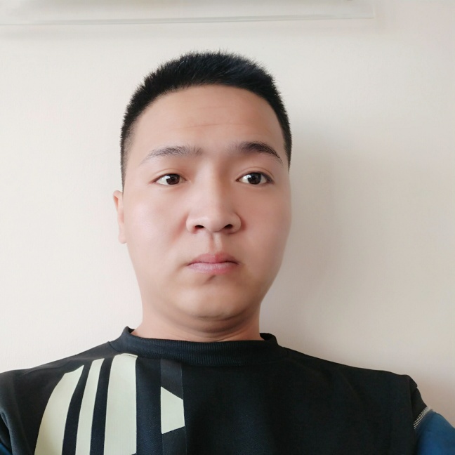 宝马泪了复杂的照片