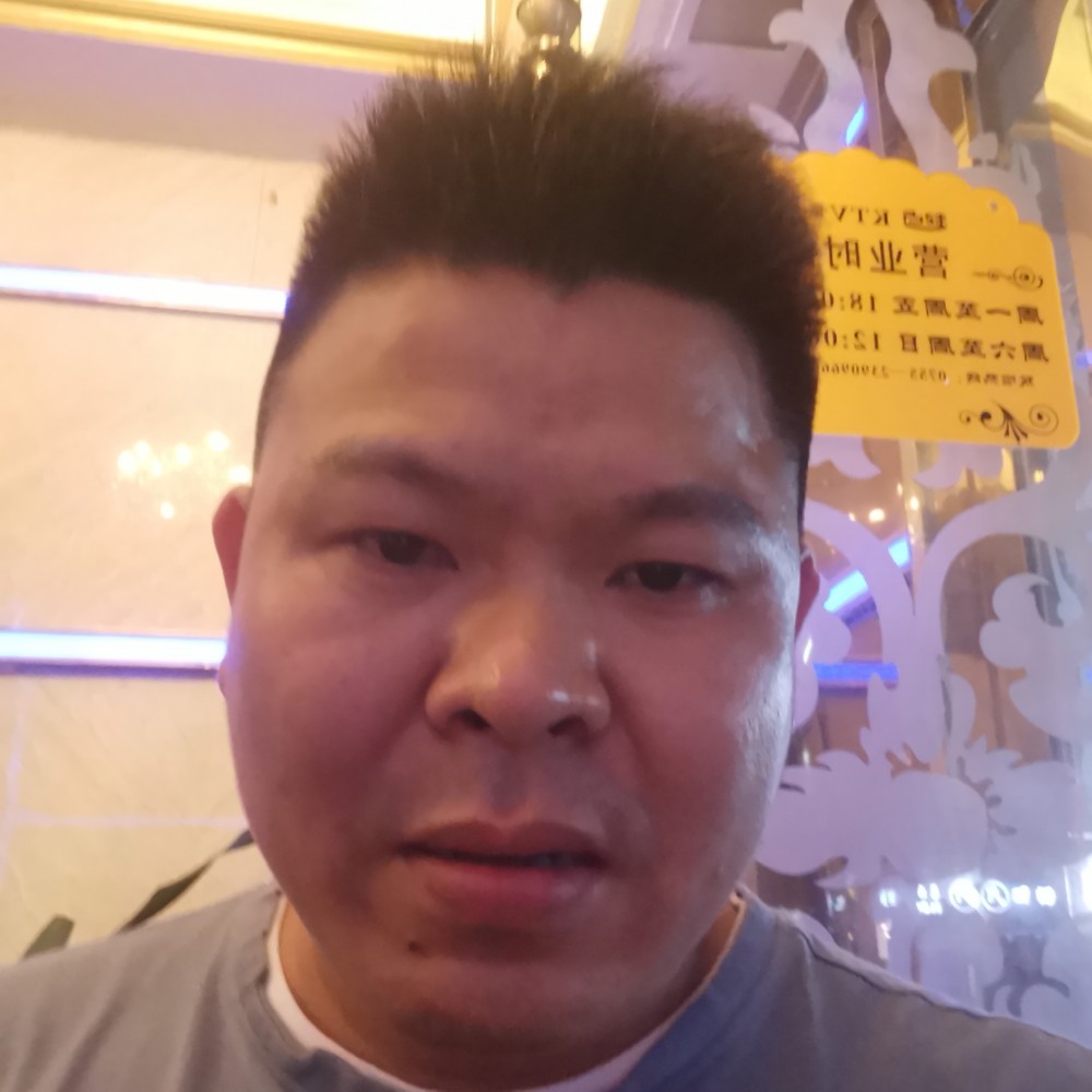 鲤鱼那玉米的照片
