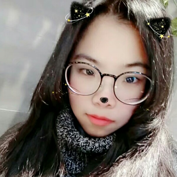 眯眯眼晨曦的照片