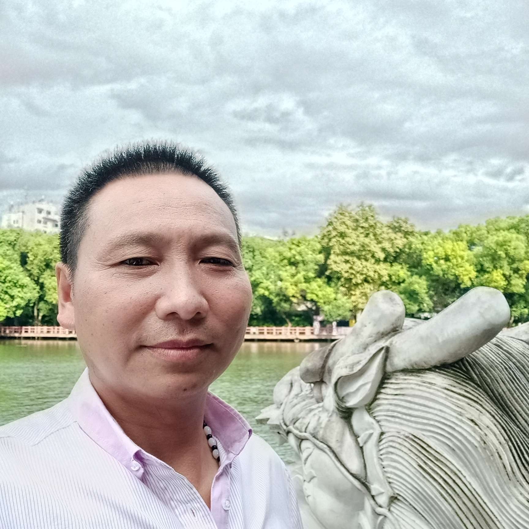 红尘邂逅温暖的照片