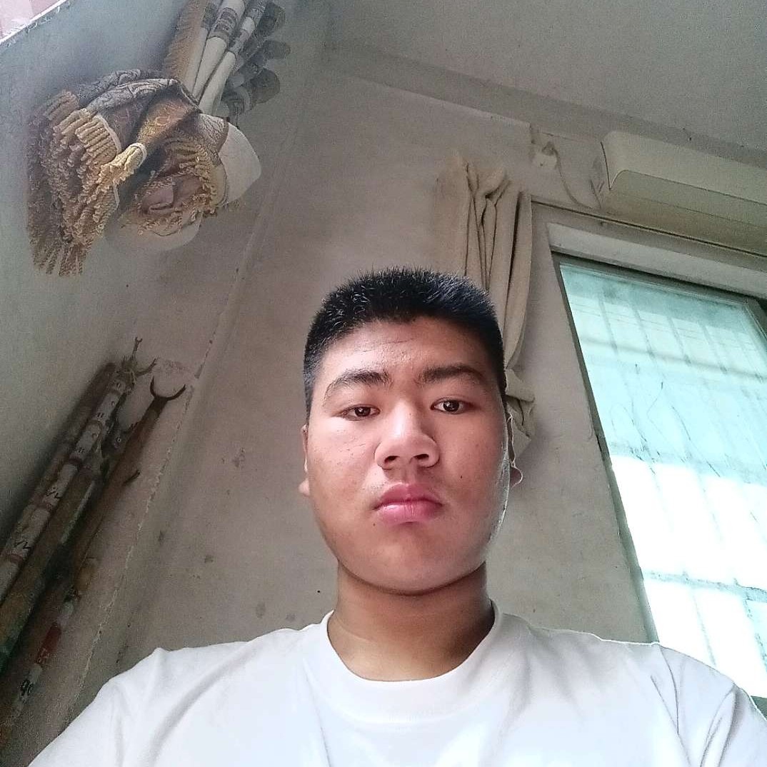 蜗牛向清脆的照片