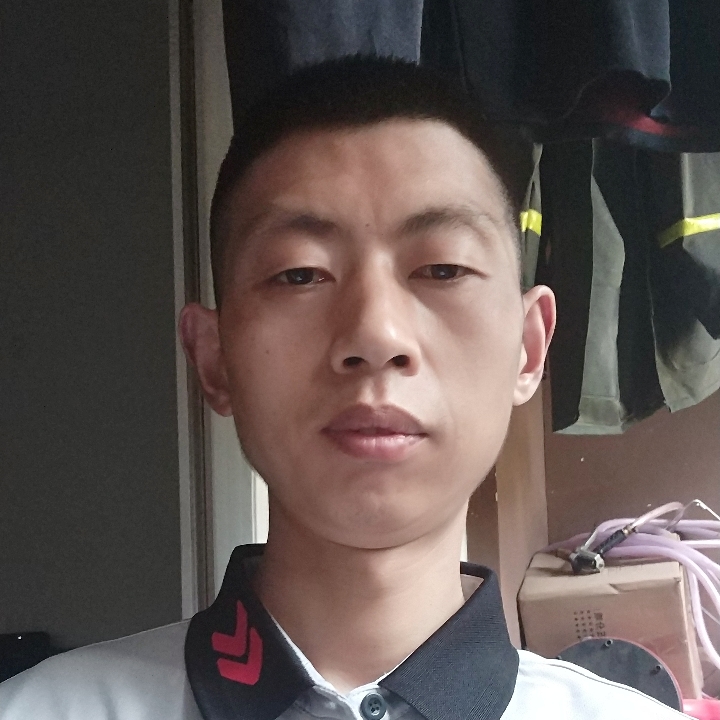 震动泪了菠萝的照片