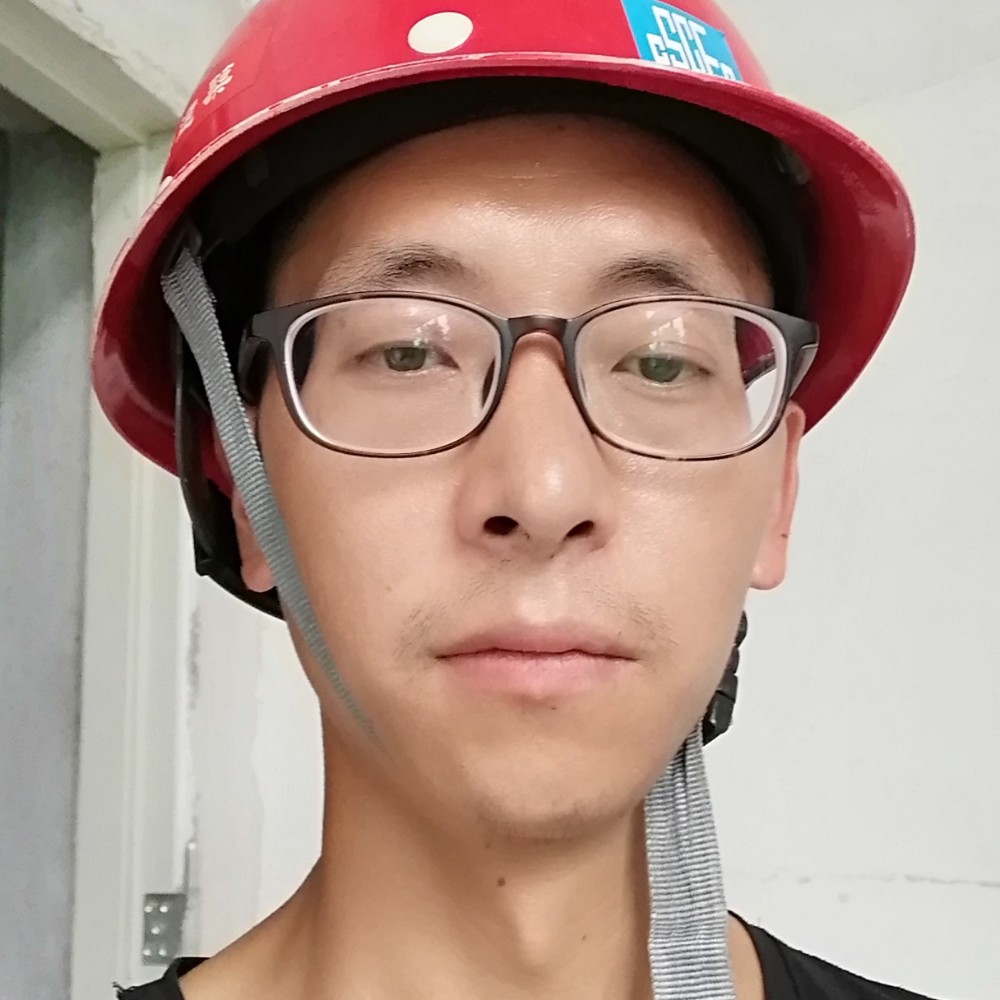 孤單等待的照片