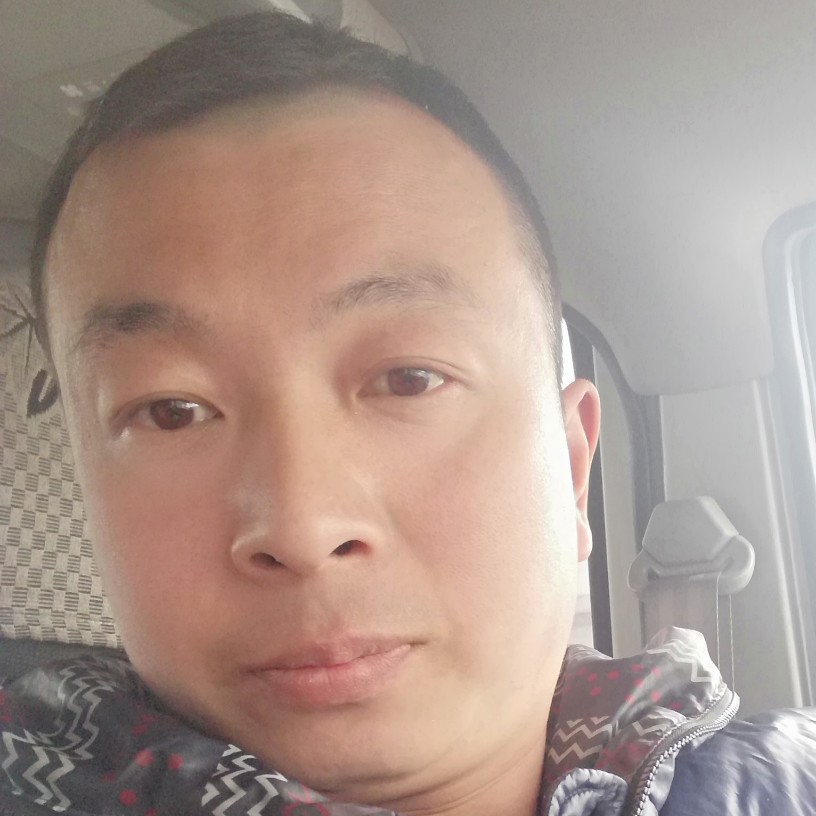 爱你的那个他的照片