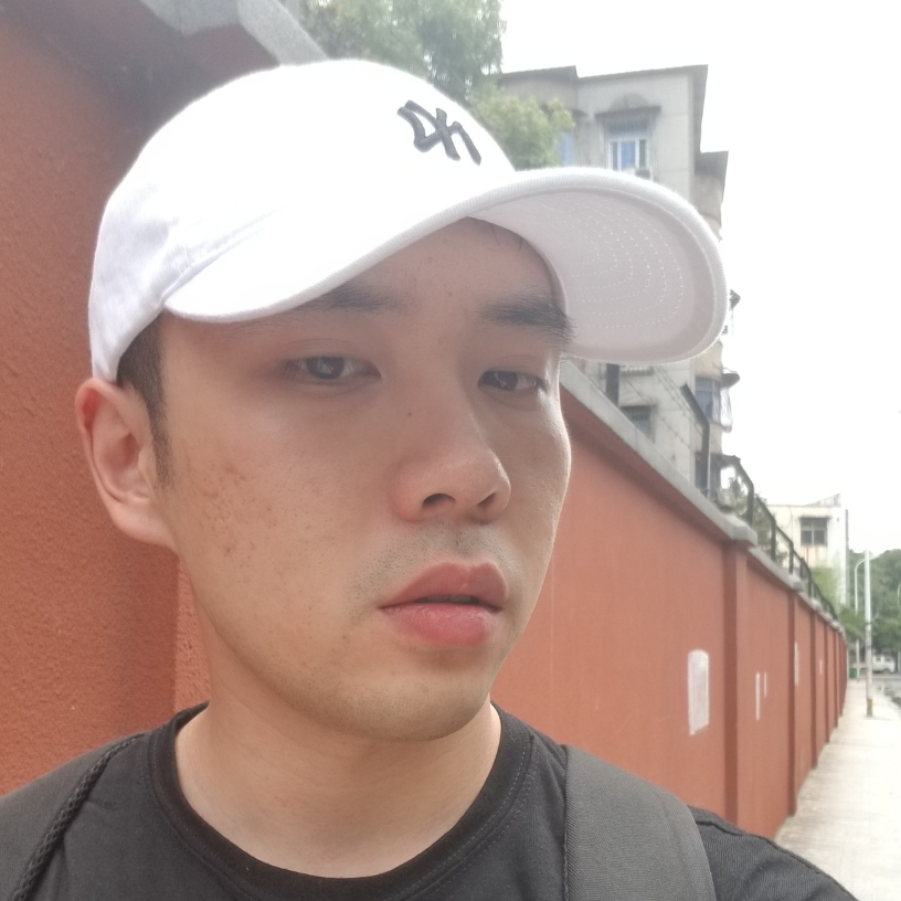 憨厚老实的翔翔的照片