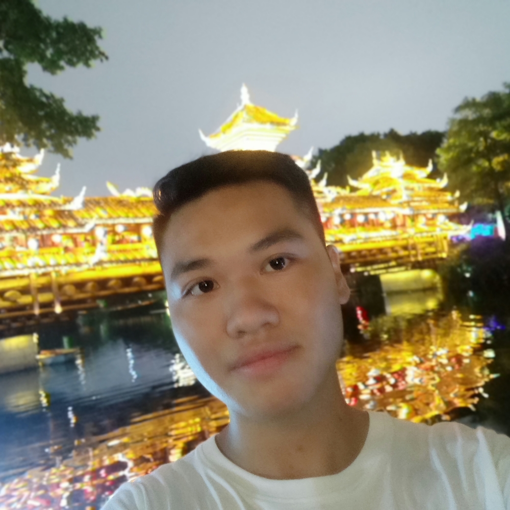 今年勇的照片
