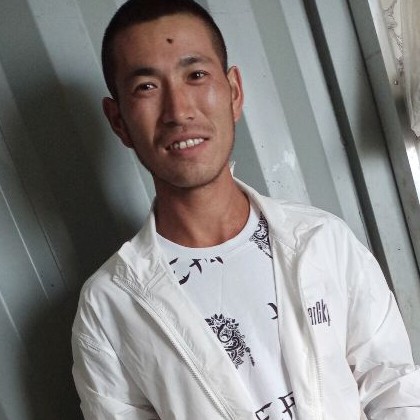 钢铁侠挽手灵巧的照片