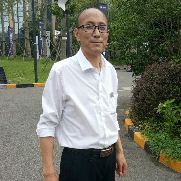 勇歌j的照片