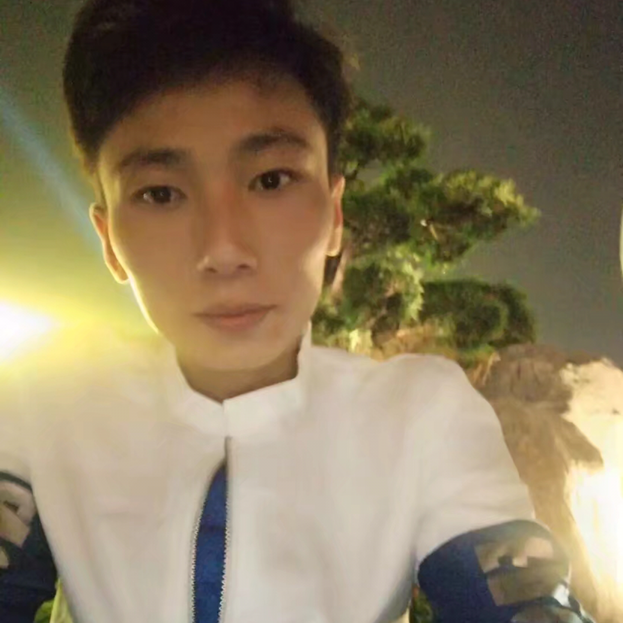 与你走遍红尘的照片