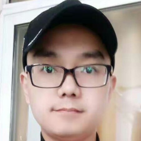凉笙打耍酷的照片