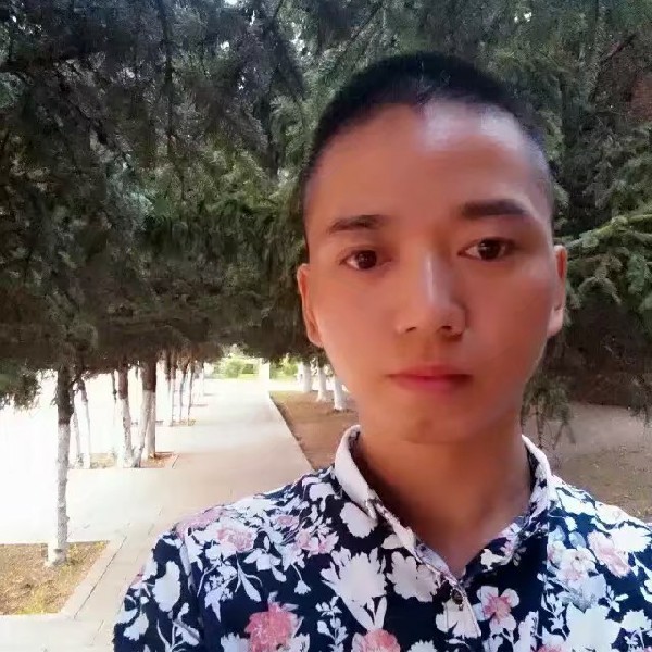 冷艳醉梦的照片